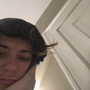 Meet your Posher, Leo